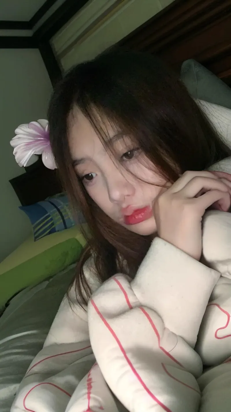 ảnh gái 2k5 0011