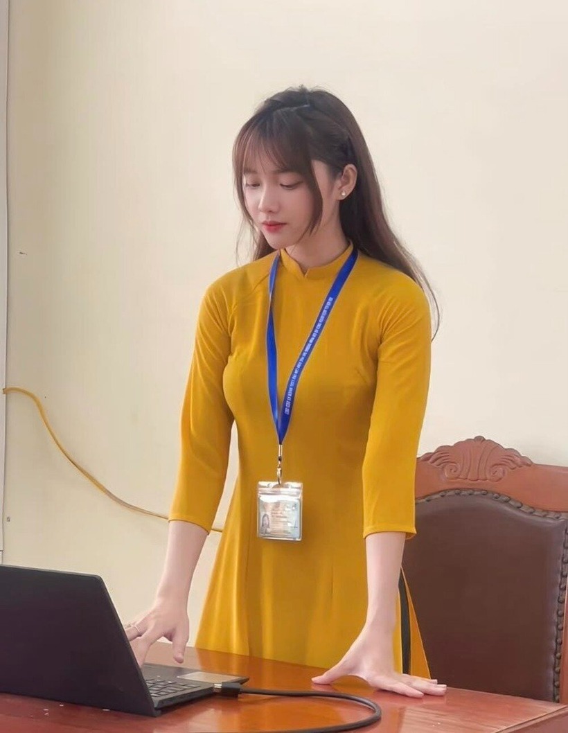 anh gai xinh 2k3 0022