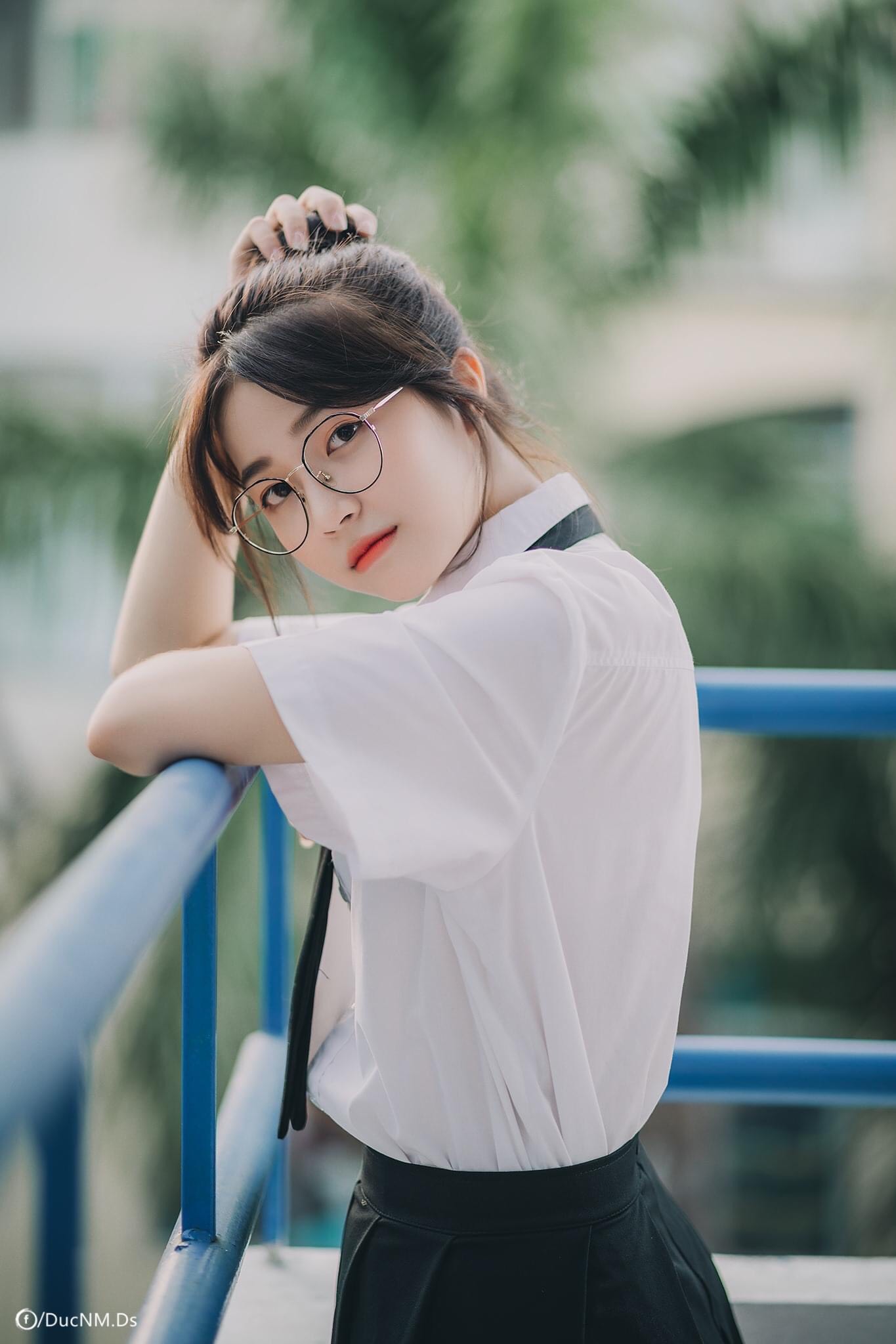 ảnh gái xinh đeo kính 0024