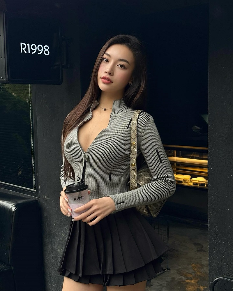 ảnh gái xinh mặc váy ngắn 0012