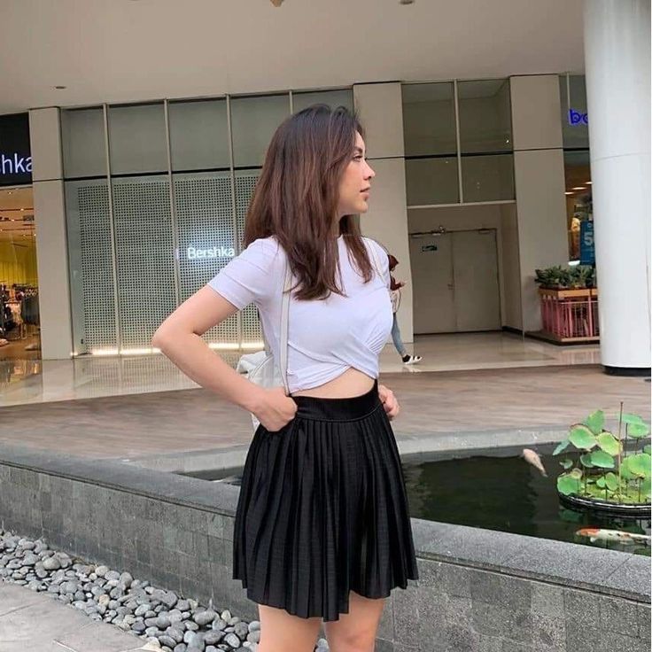 ảnh gái xinh mặc váy ngắn 0022