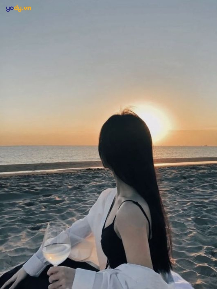 ảnh gái đẹp che mặt