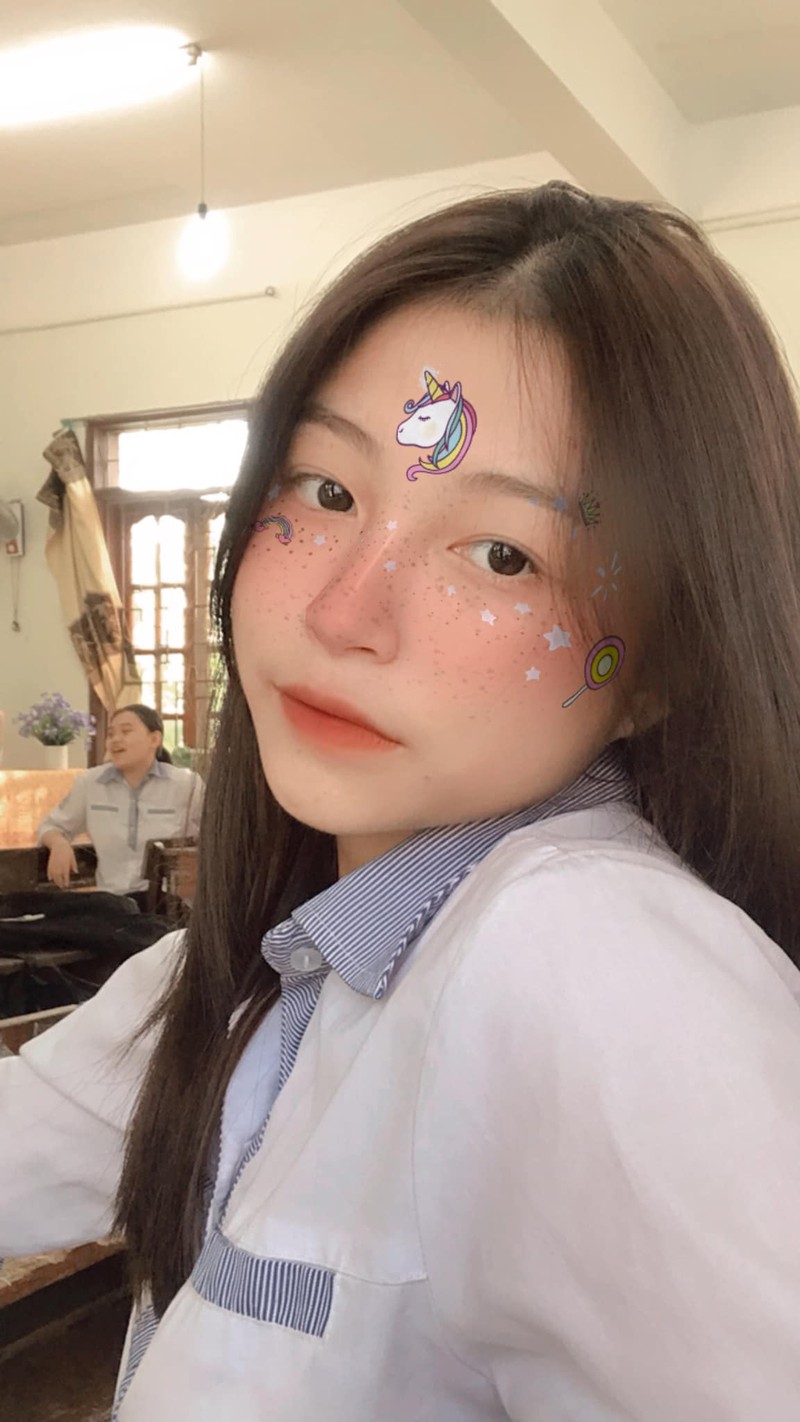 ảnh gái 2k5