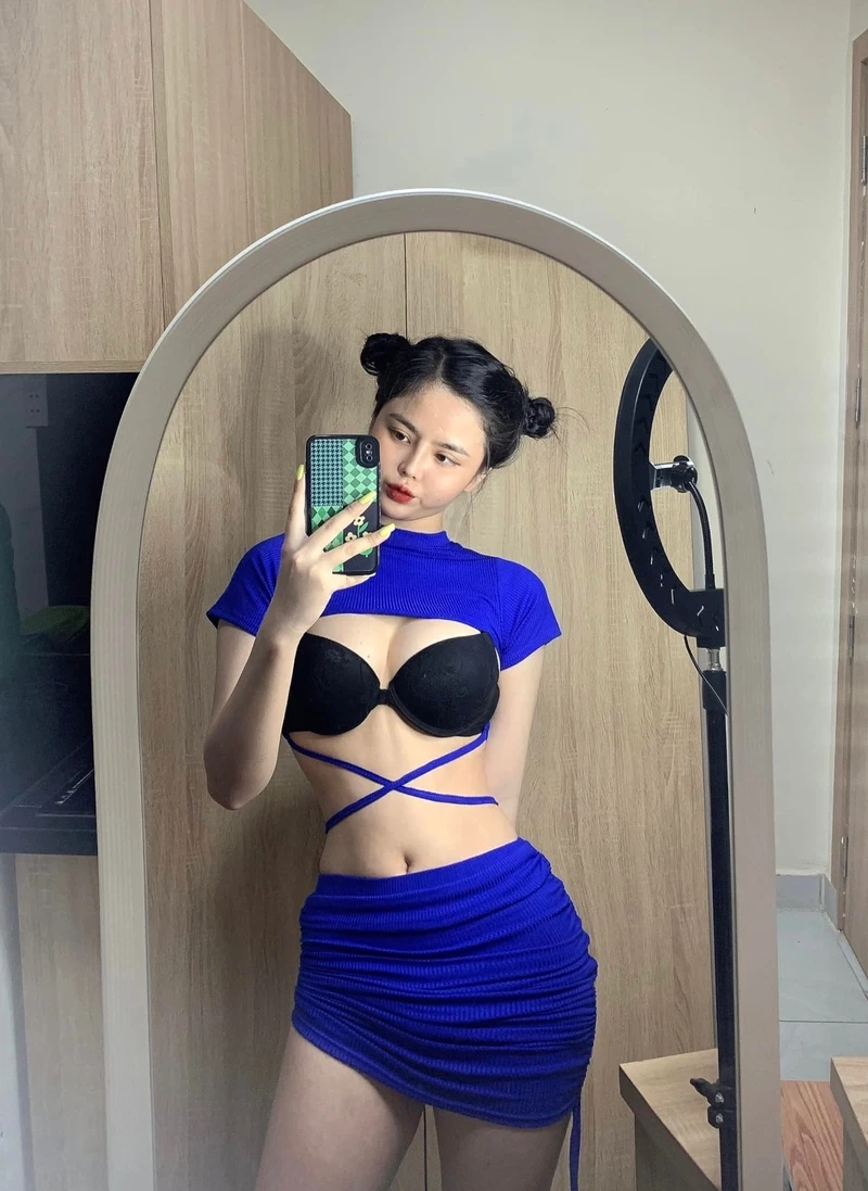 gái xinh bikini 0038