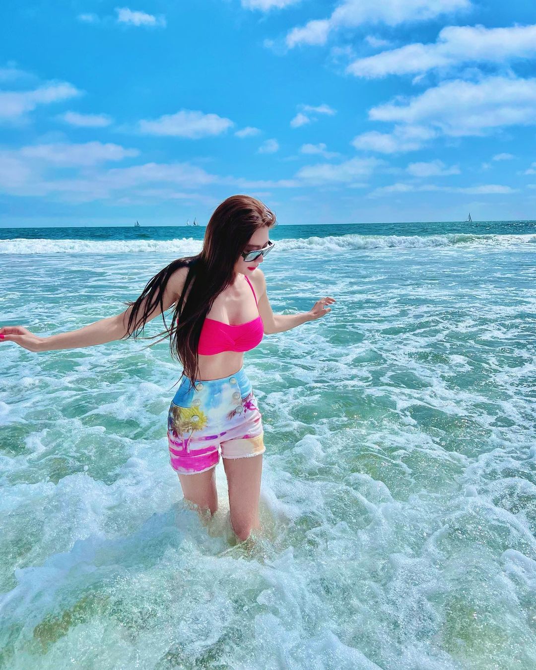 gái xinh hàn mặc bikini 0035