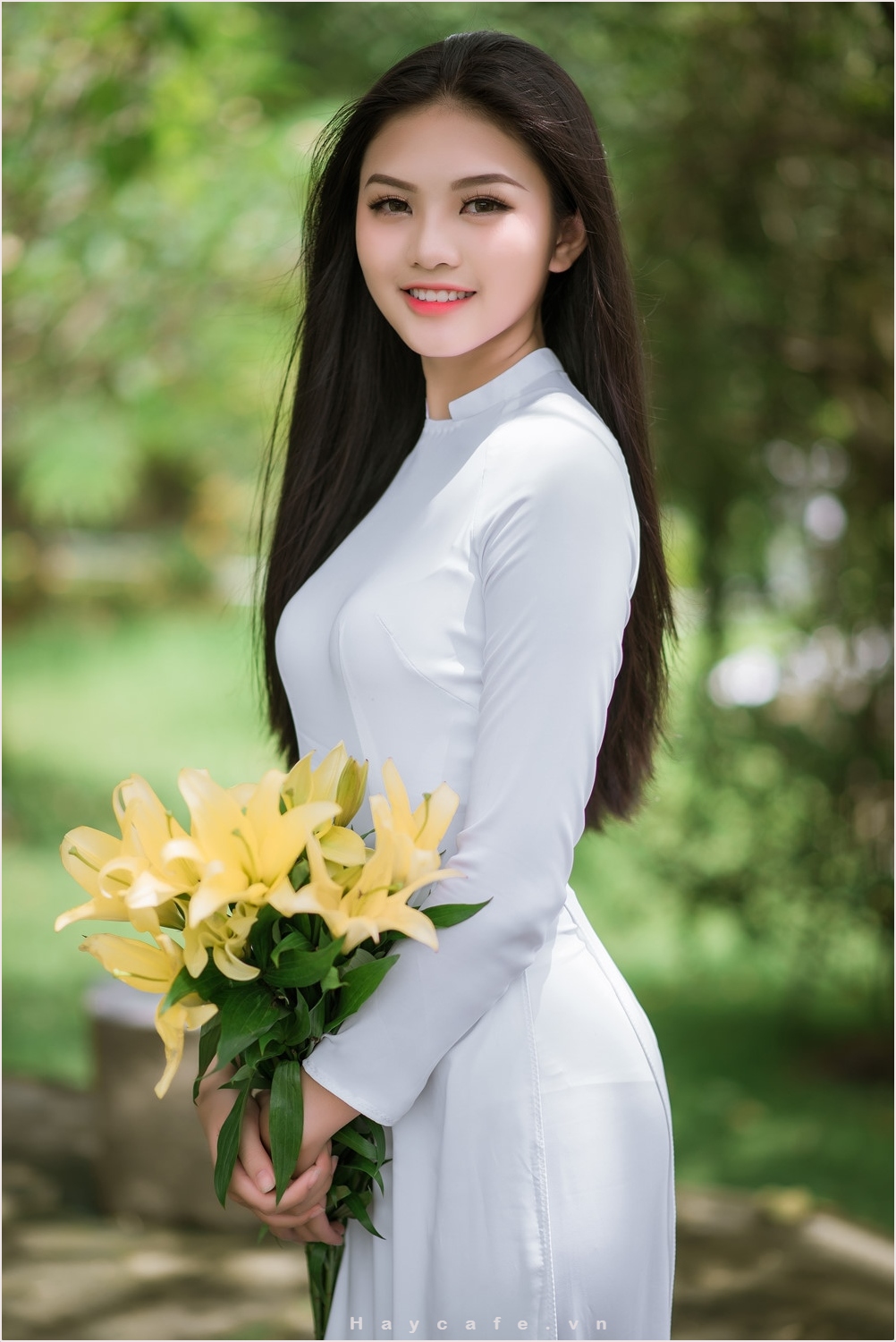 gái xinh mặc áo dài 0021