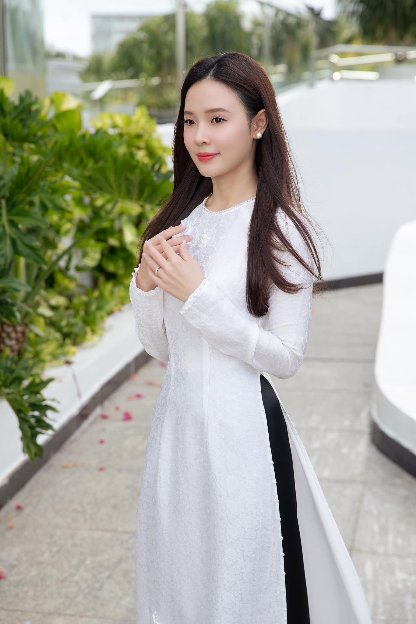 gái xinh mặc áo dài 0024