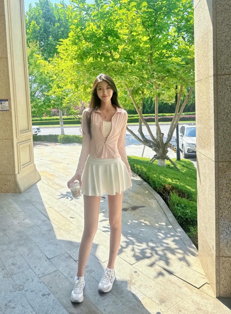 gái xinh mặc váy 0039
