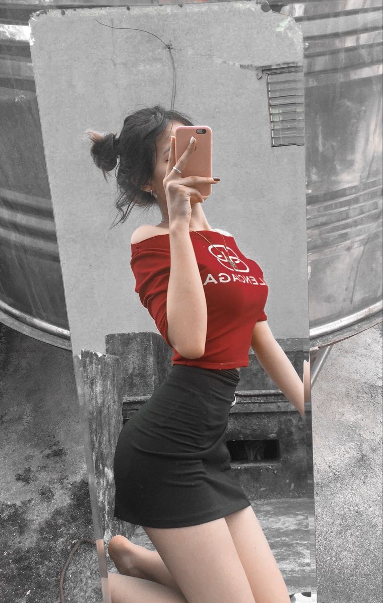 gái xinh mặc váy 0044