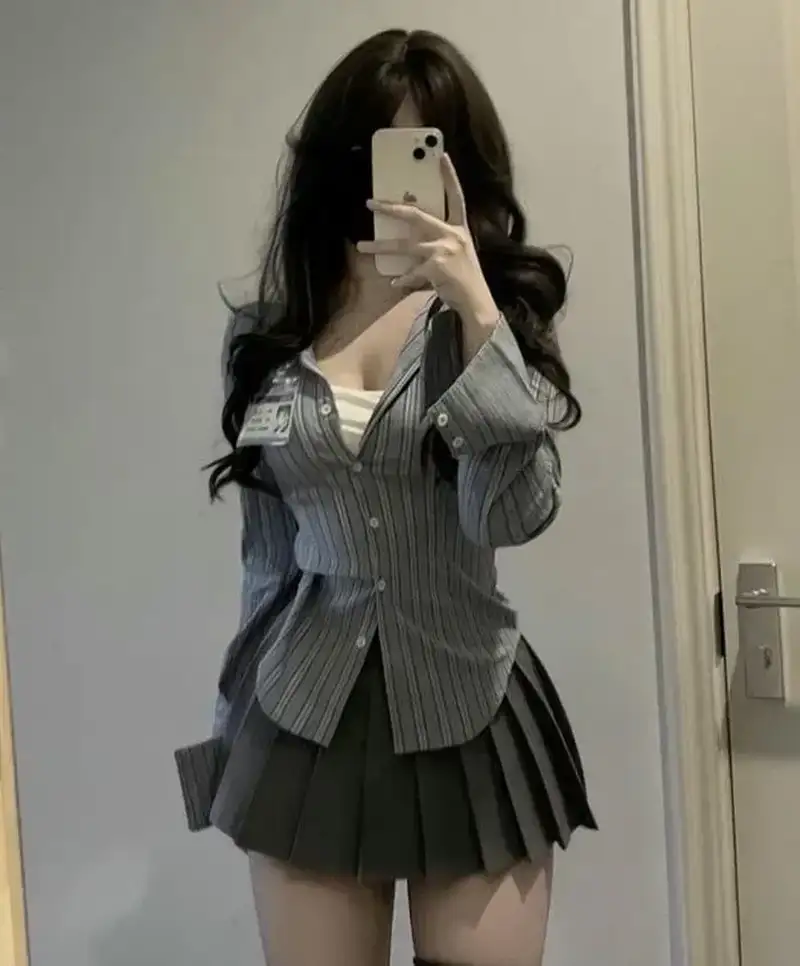 gái xinh mặc váy 0047