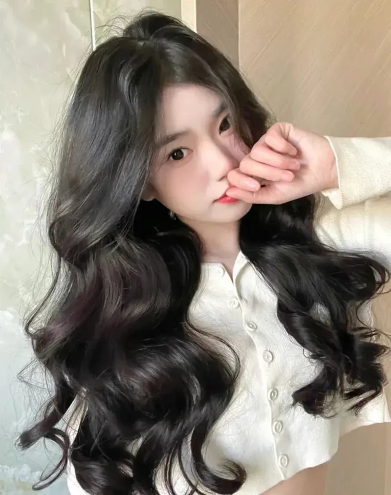 gái xinh tóc dài