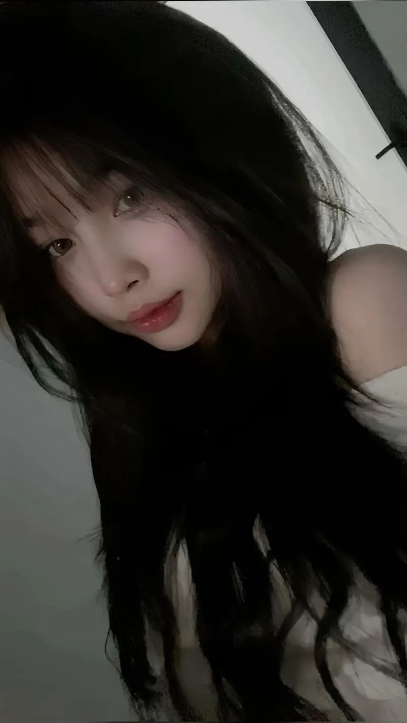 gái xinh tóc dài 0019