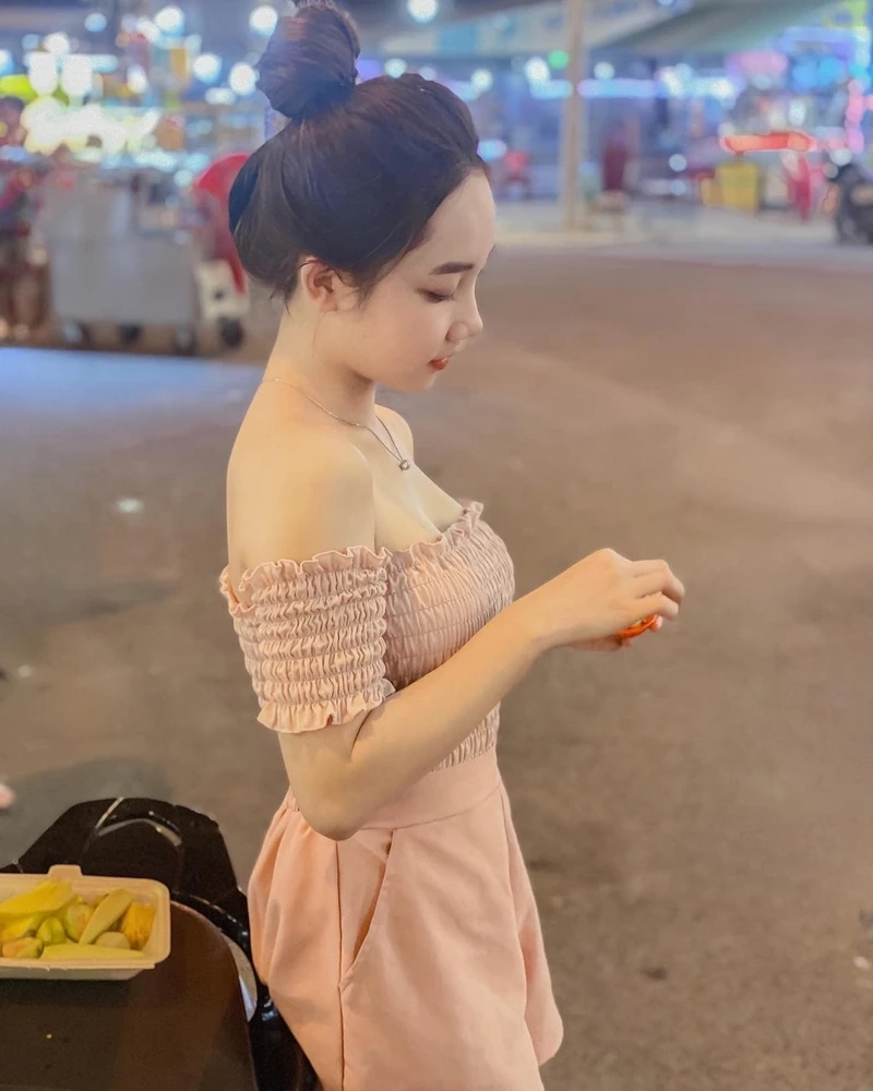 gái xinh tóc dài 0044
