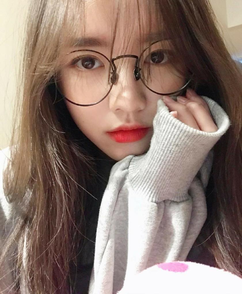 hình ảnh con gái cute dễ thương 0013