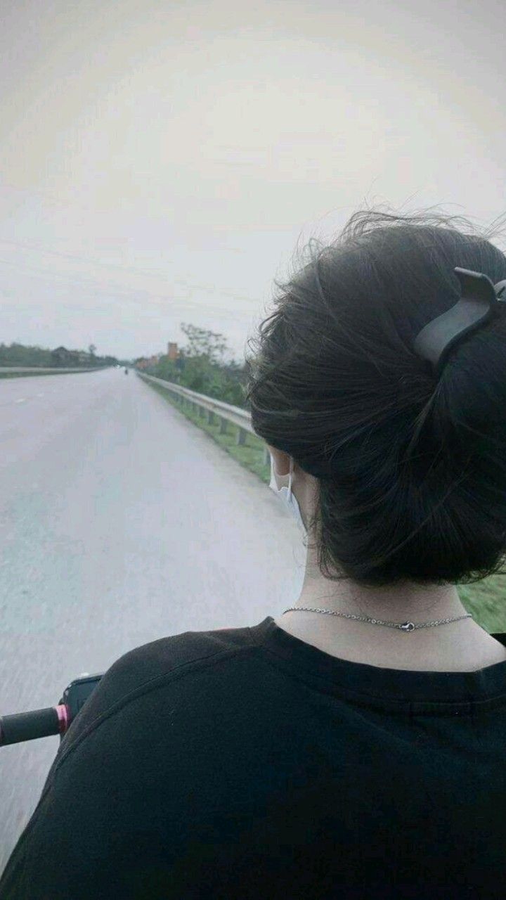 ảnh gái đẹp che mặt