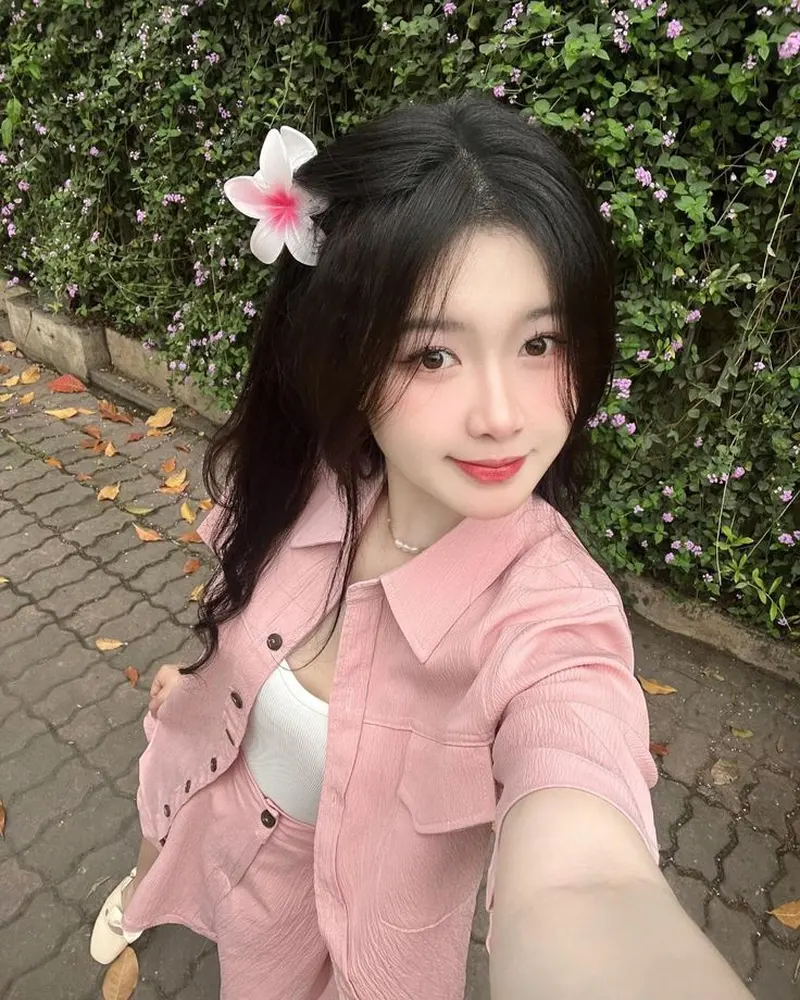 gái xinh dễ thương