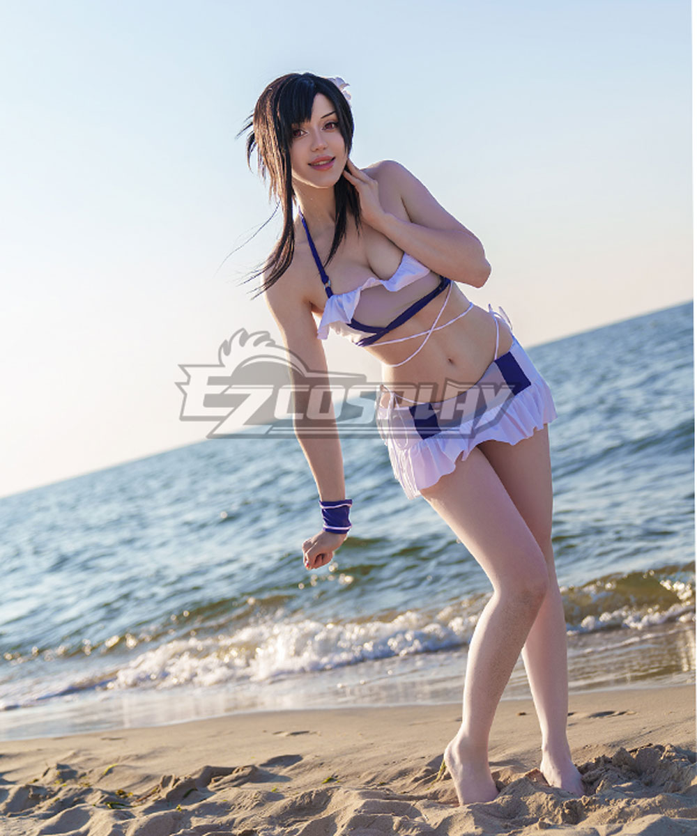 Tifa Bikini