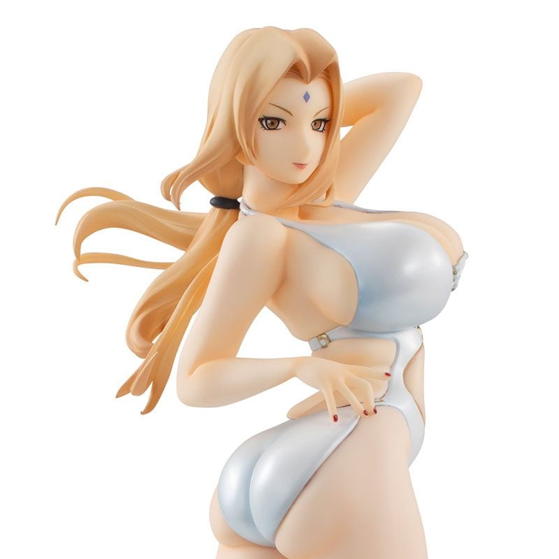 Tsunade Bikini 0010